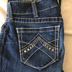 Ariat jeans size 27